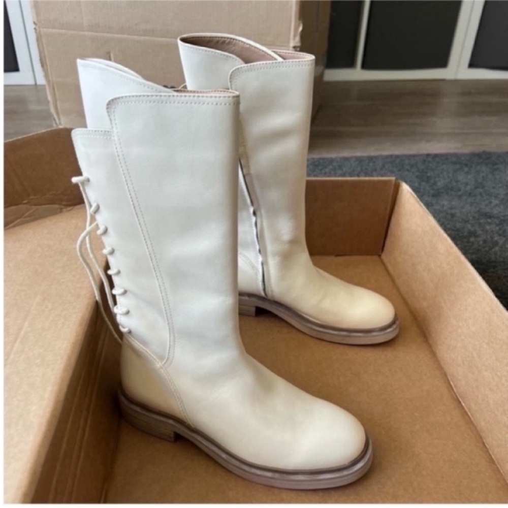 White Lace Up Boots with Rounded Toe and Flat Sole